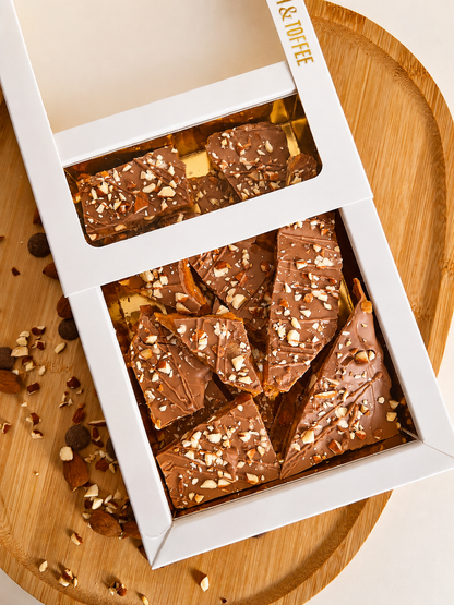 Classic Caramel Zeezout chocolade amandel toffee open box melk