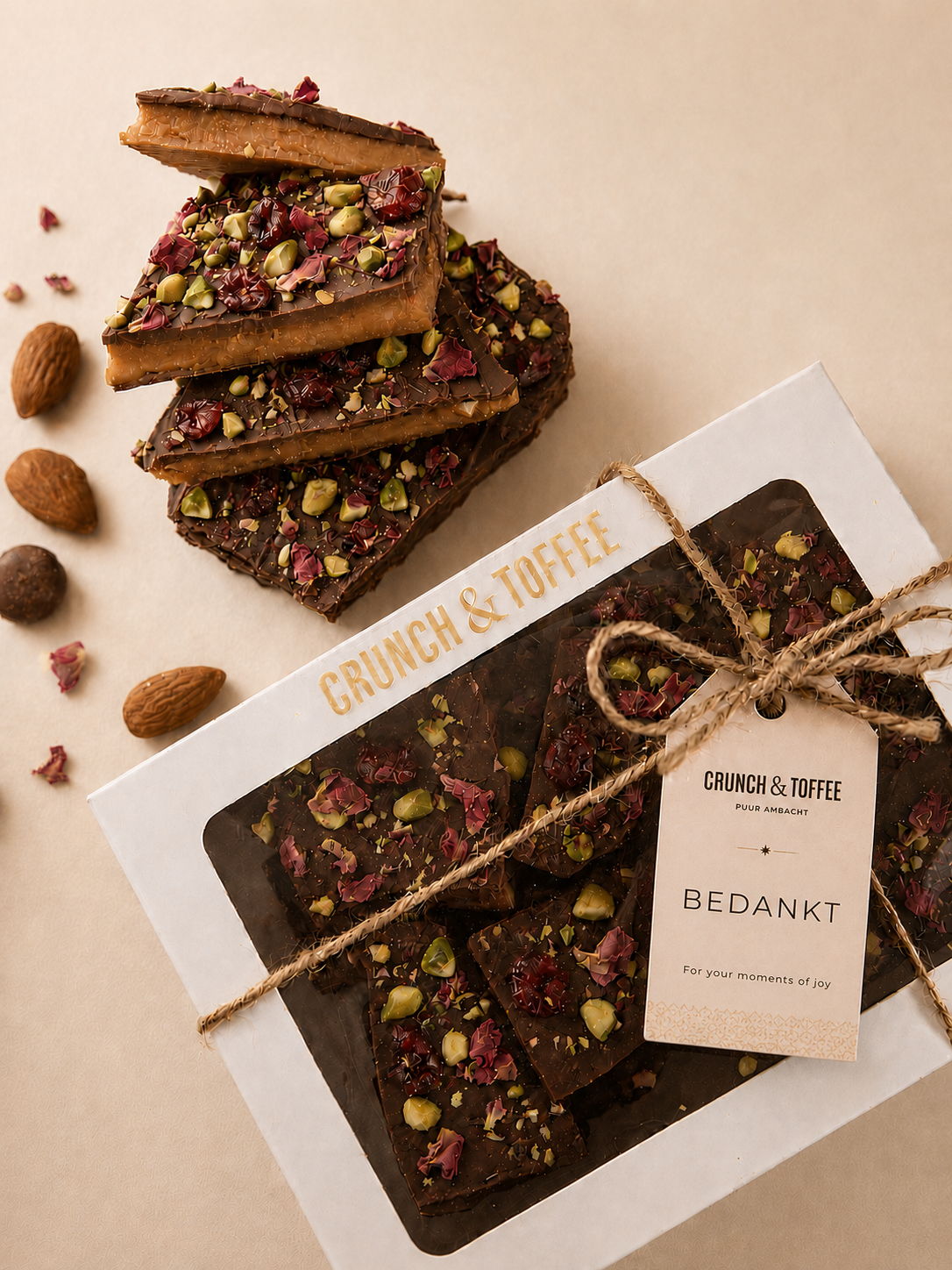 toffee 150g bites in de doos bovenaanzicht met bedankt gift tag
